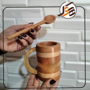لیوان چوبی